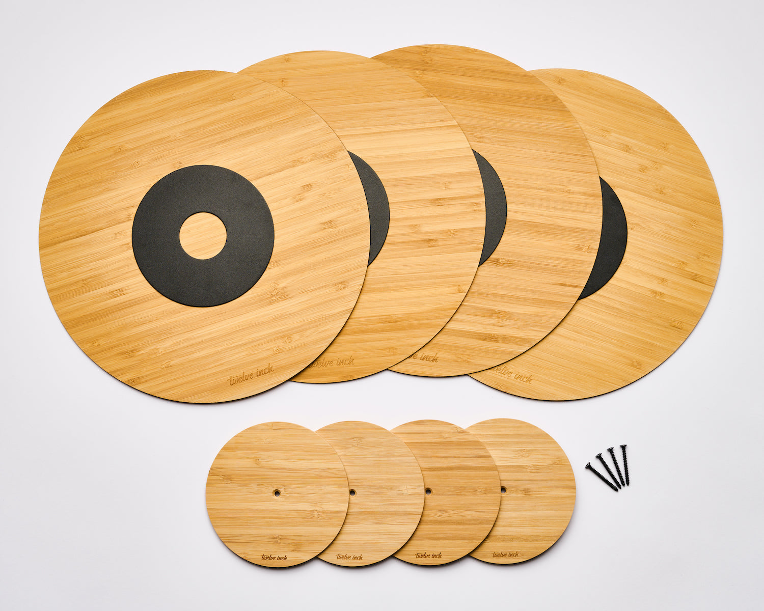 Content of the 4ECO box with natural bamboo